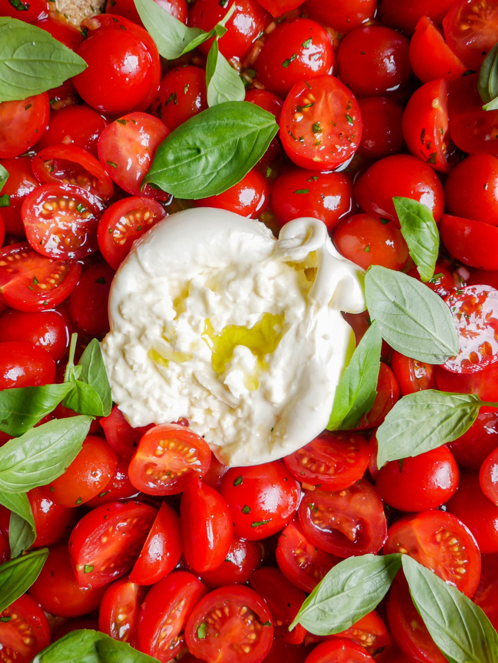 Tomato Burrata Salad Daen S Kitchen