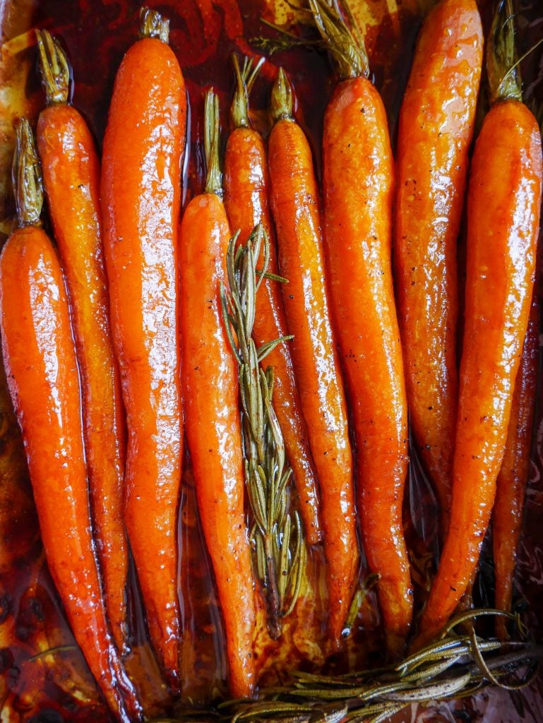 Balsamic glaze roasted carrots