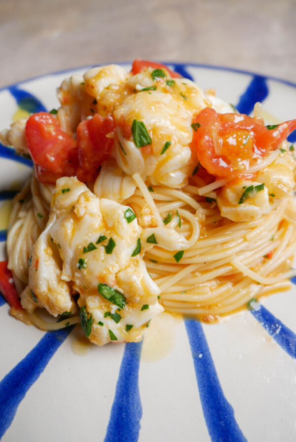 buttered-lobster-pasta-with-cherry-tomatoes