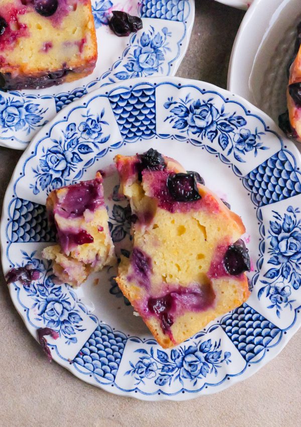 Blueberry and Yoghurt Loaf Cake