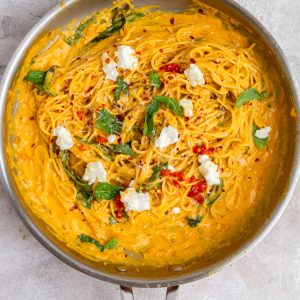 Roasted tomato and goats cheese pasta