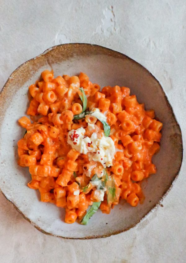 Roasted tomato and red pepper pasta