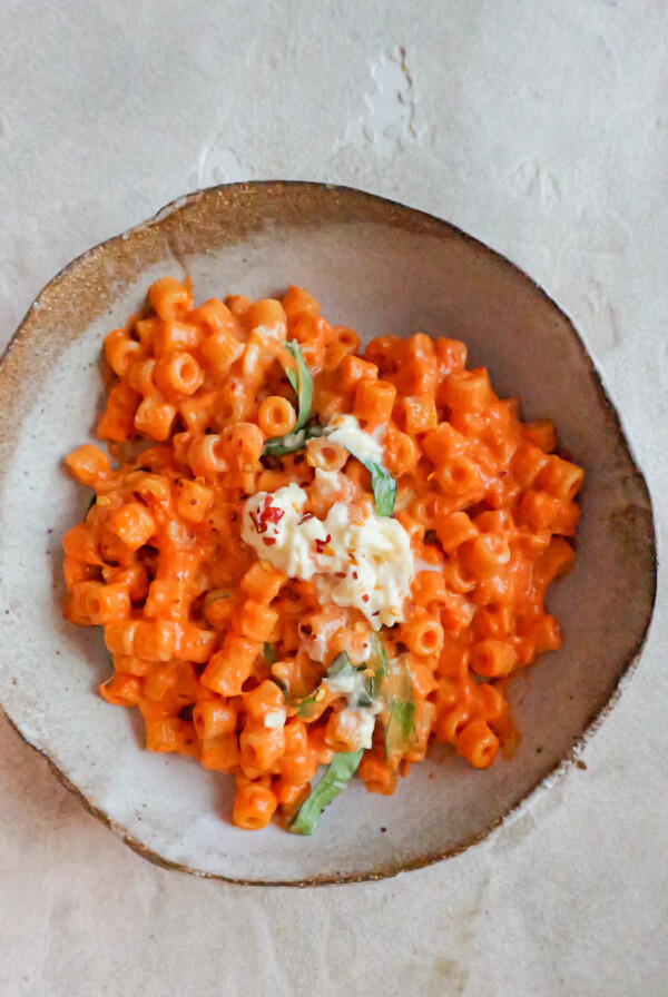 Roasted tomato and red pepper pasta