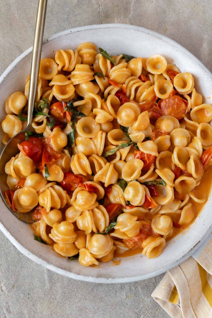 Creamy tomato pasta