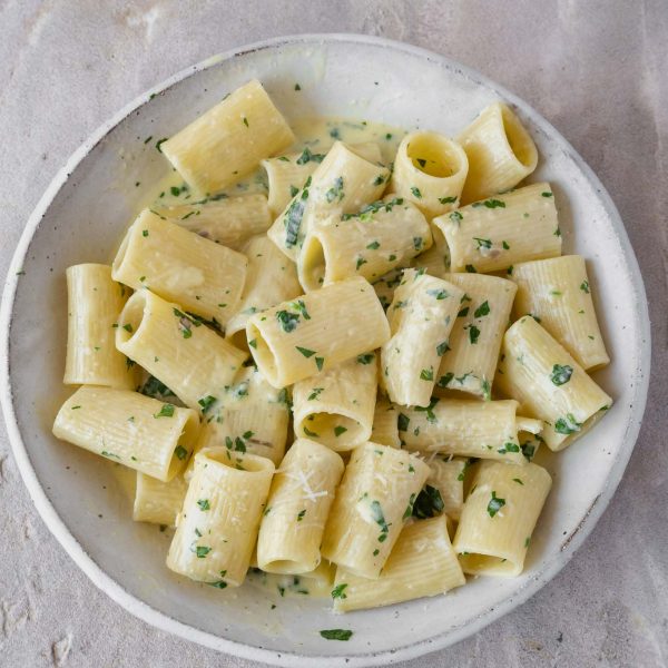 Creamy Garlic Butter Pasta