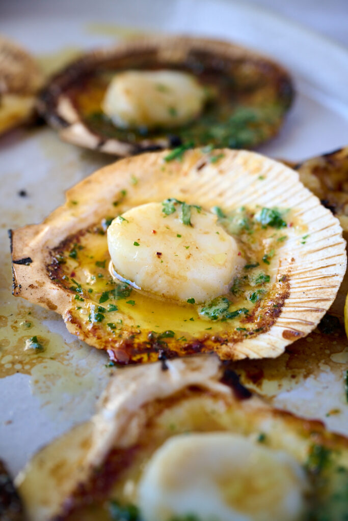 Garlic butter scallops