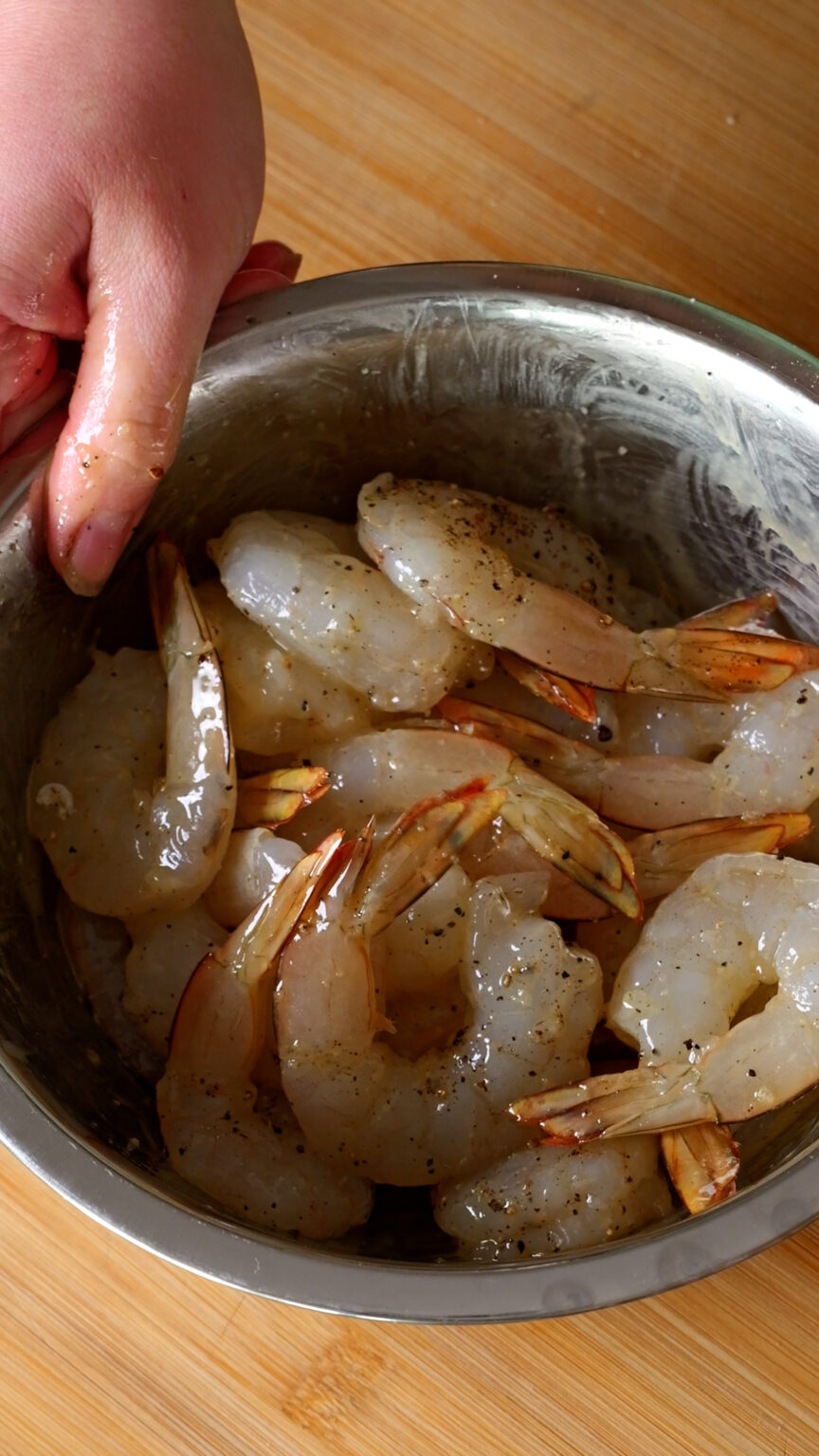 Garlic Butter Shrimp (Prawns) - Daen's Kitchen