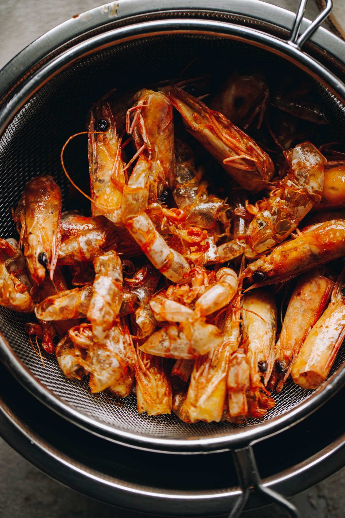 Fried prawn heads and shells